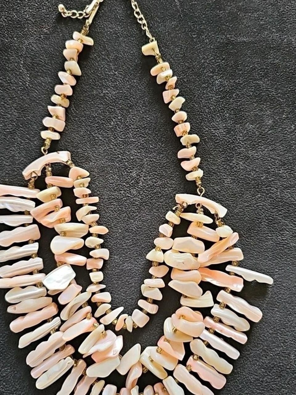 Vintage 1950s Japan 3 Strand Pink Mother of Pearl Shell Necklace